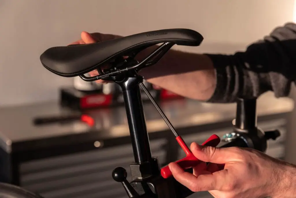 how to fix a bike seat